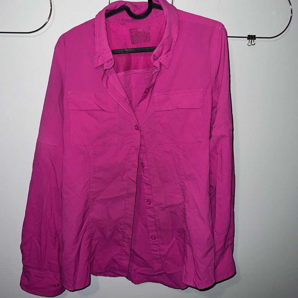 WOMANS FISHING SHIRTS. Columbias , Reel Legends & Habit brands .